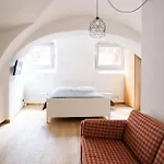 公寓 Flat Il Torrazzo Xiii Secolo Alzano Lombardo