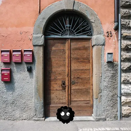 Flat Il Torrazzo Xiii Secolo شقة *